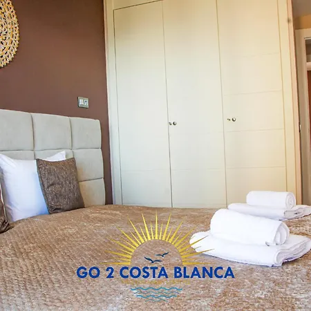 Апартаменты Bea's Seaview Deluxe Бенидорм