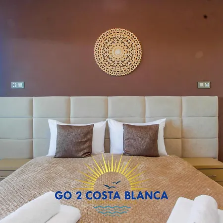 Bea's Seaview Deluxe *