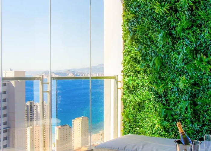 Seaview Deluxe Apartament Benidorm